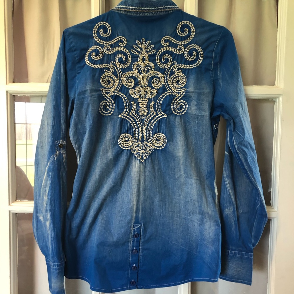 Roar Western Shirt (Medium)